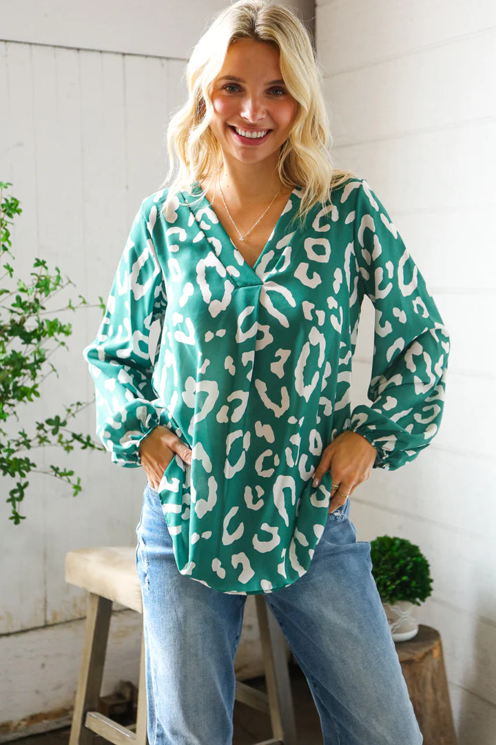 Green Synch Sleeve V Neck Woven Blouse