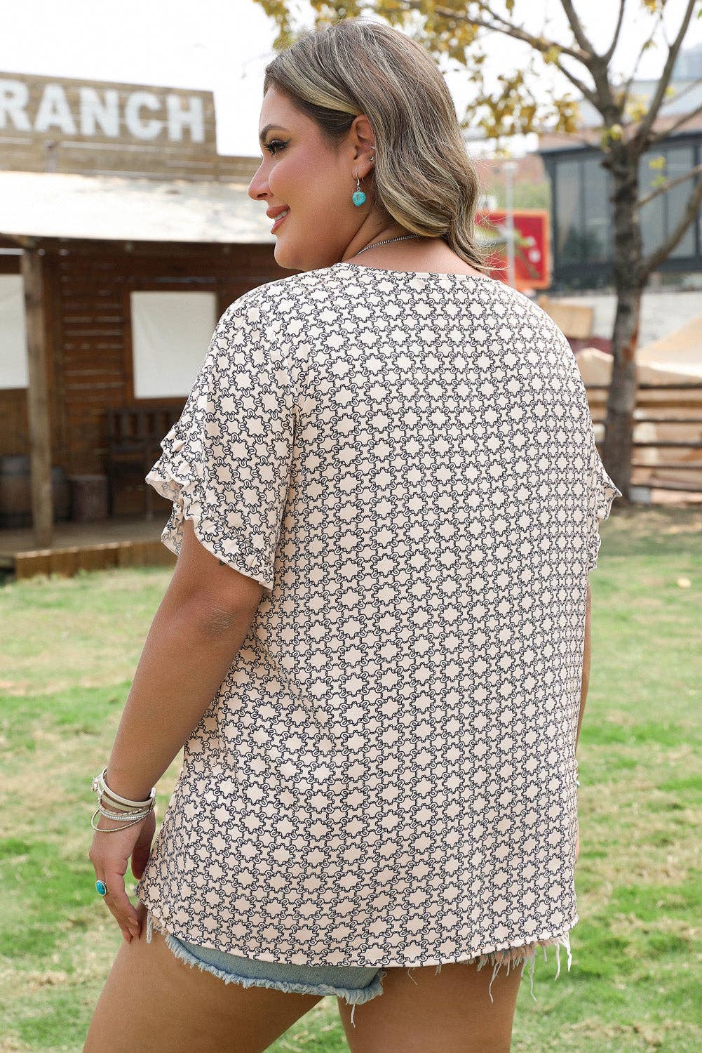 Geometric Plus Size Khaki Print Ruffled Sleeve Blouse