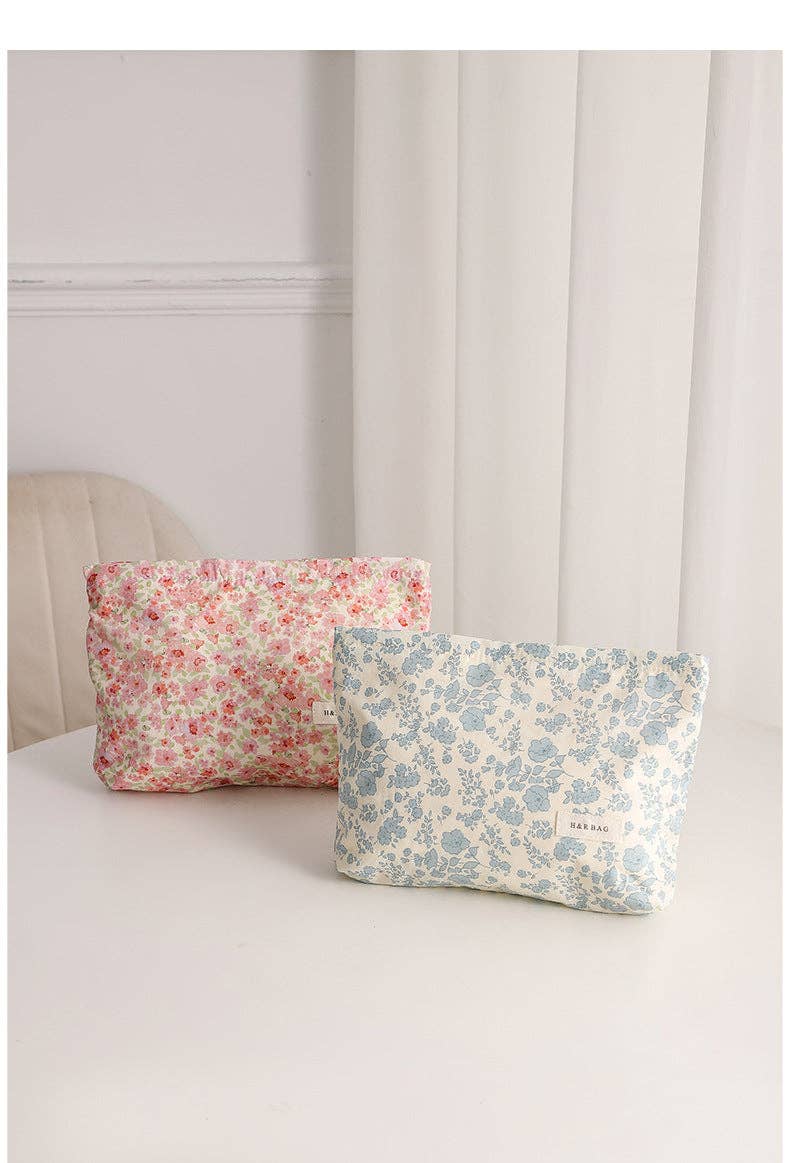 Dipped Shop - Sweet Simple Floral Print Cosmetic Bag DPB1008