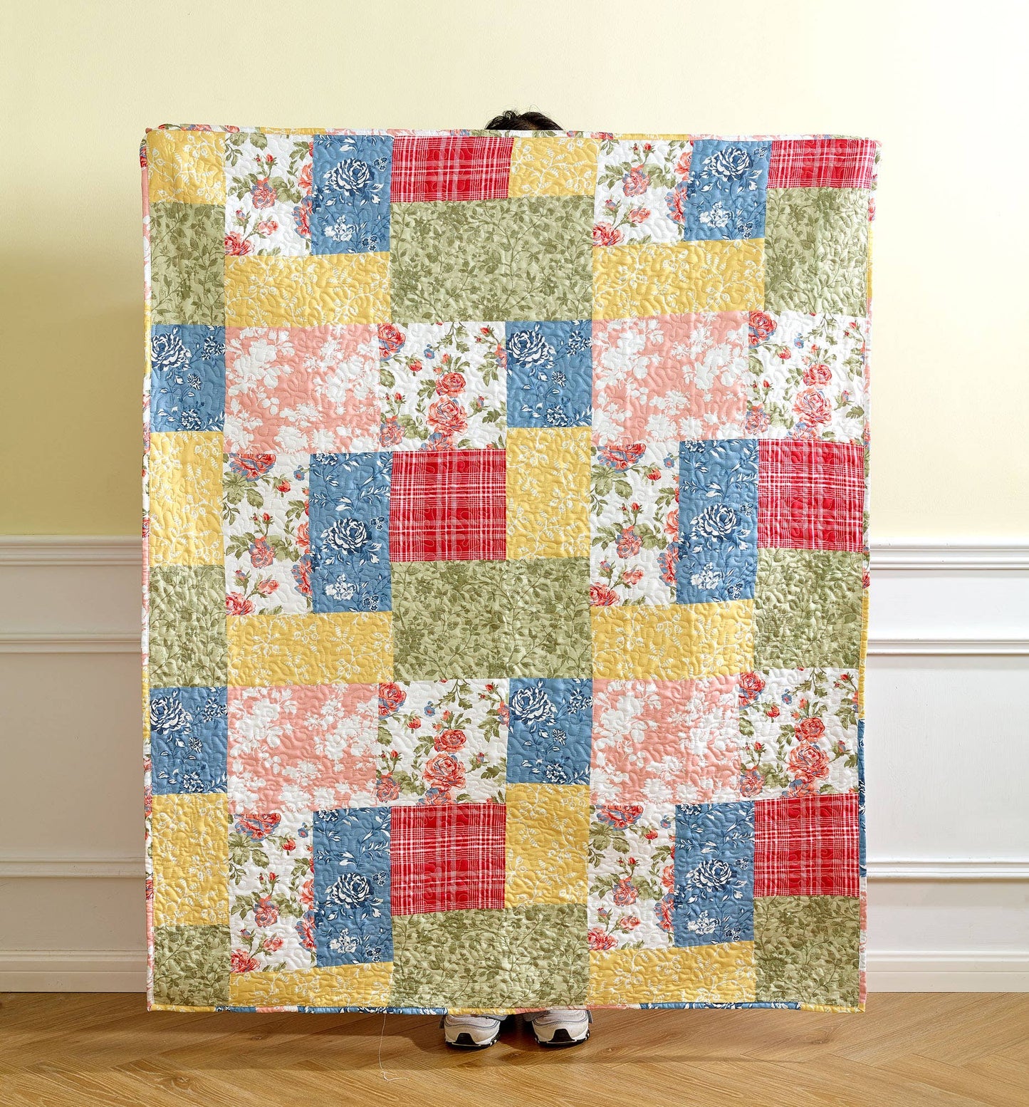 Peking Handicraft - Farmhouse Floral Throw