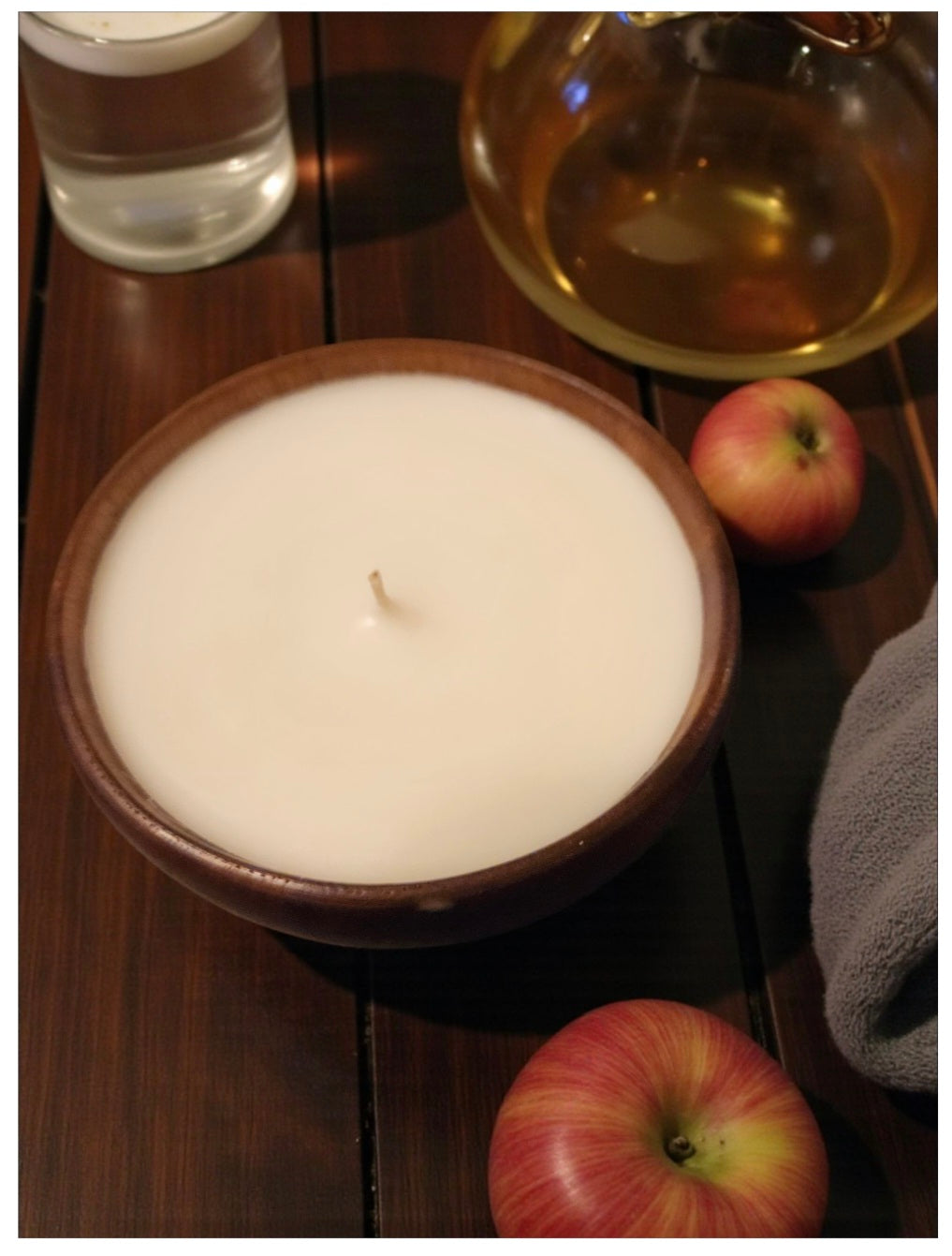 Acacia Wood Bowl Candle