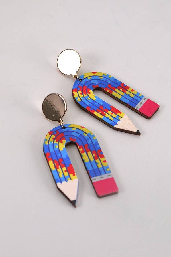 JOSSLYN by wall to wall - U SHAPE PENCIL WOOD DROP EARRING | 31E24039