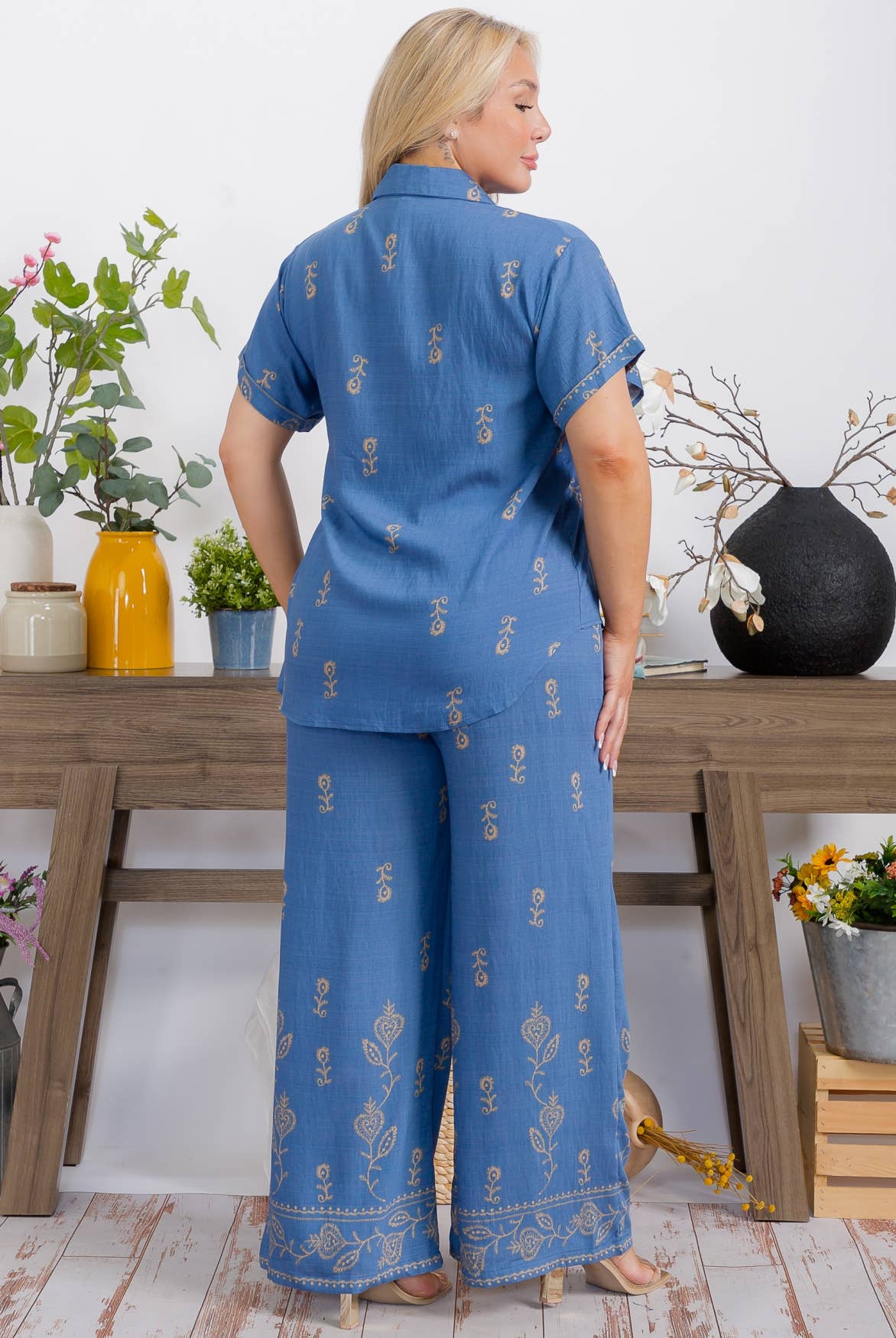 Plus Size Women Graphic Print Top and Pants Set