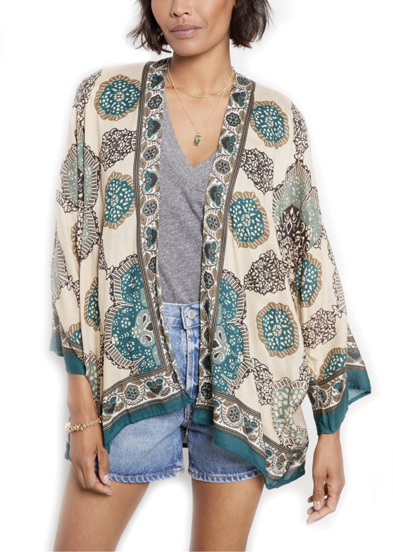 Grand Sierra - Medallion Kimono - 03483