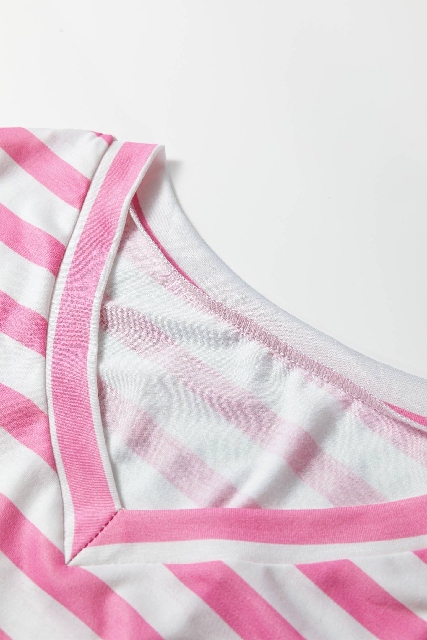 PRETTY BASH - Stripe V-Neck Patch Pocket T-Shirt