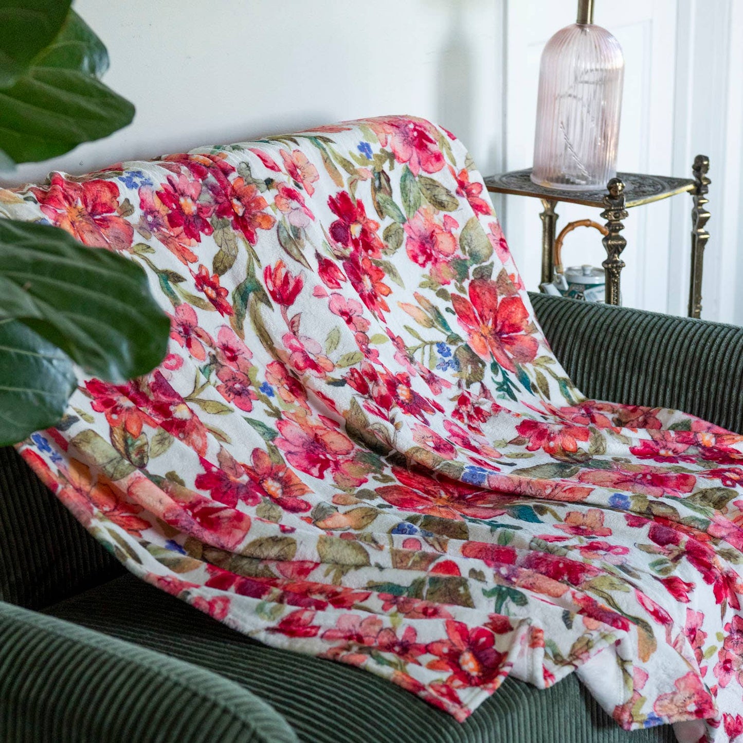 Alla Dickson Art - Red Flower Blanket Floral Plush Blanket