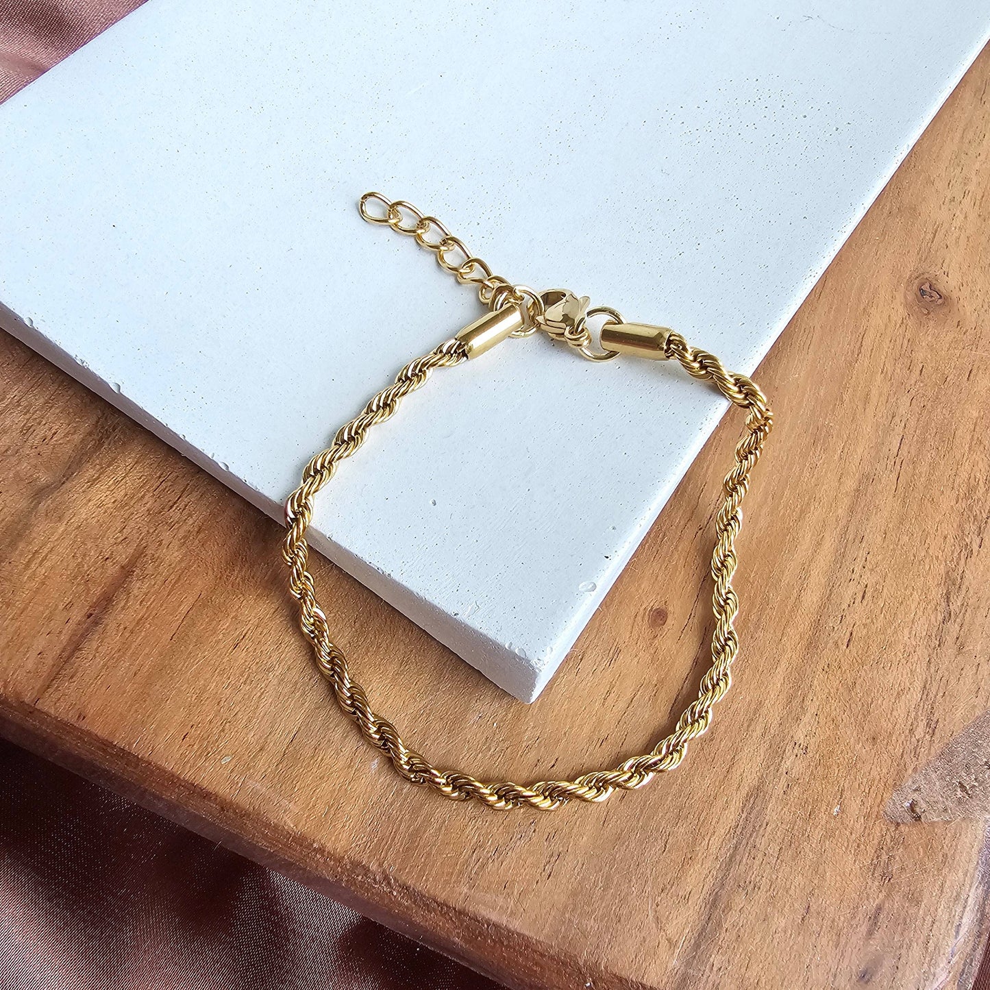 Spiffy & Splendid - Luxe Gold Rope Bracelet