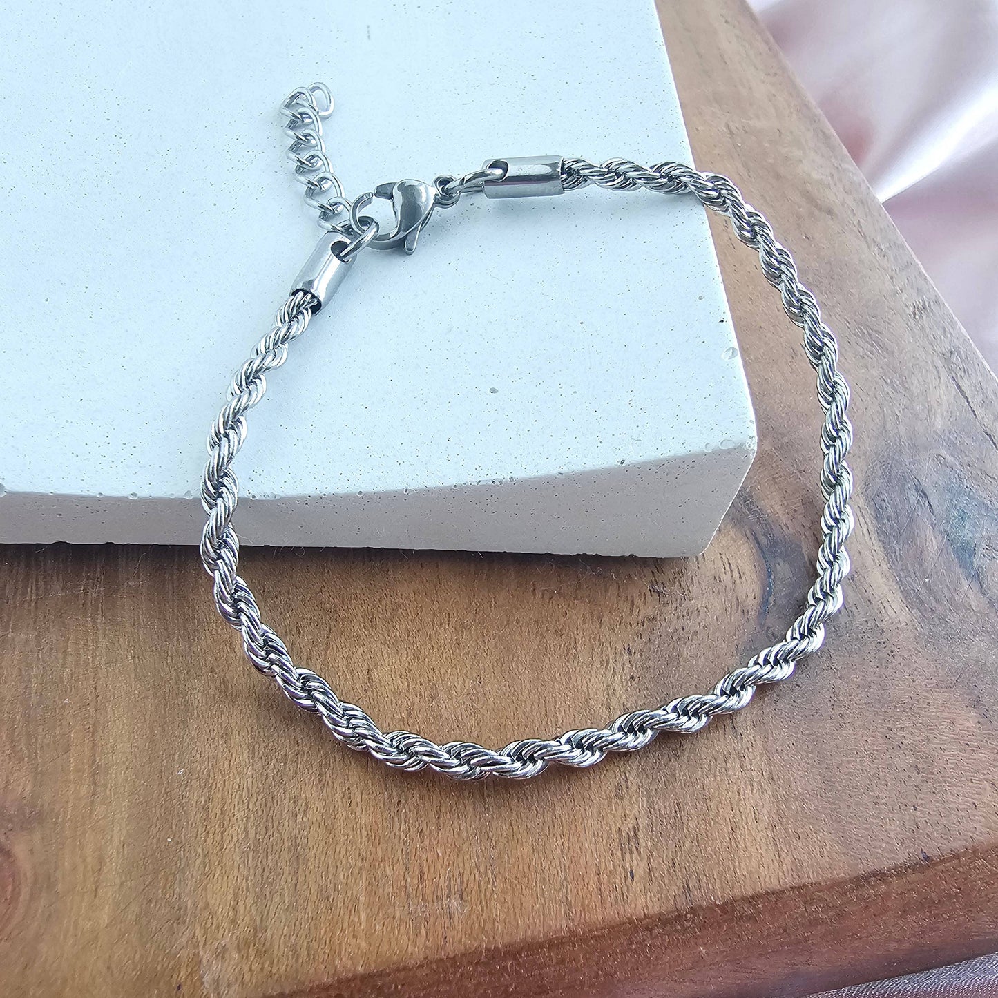 Spiffy & Splendid - Luxe Silver Rope Bracelet