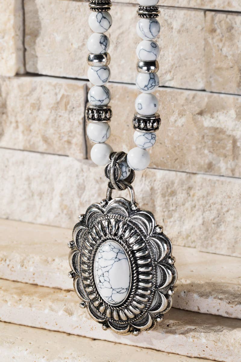 Urbanista - Southwestern Inspired Necklace Set