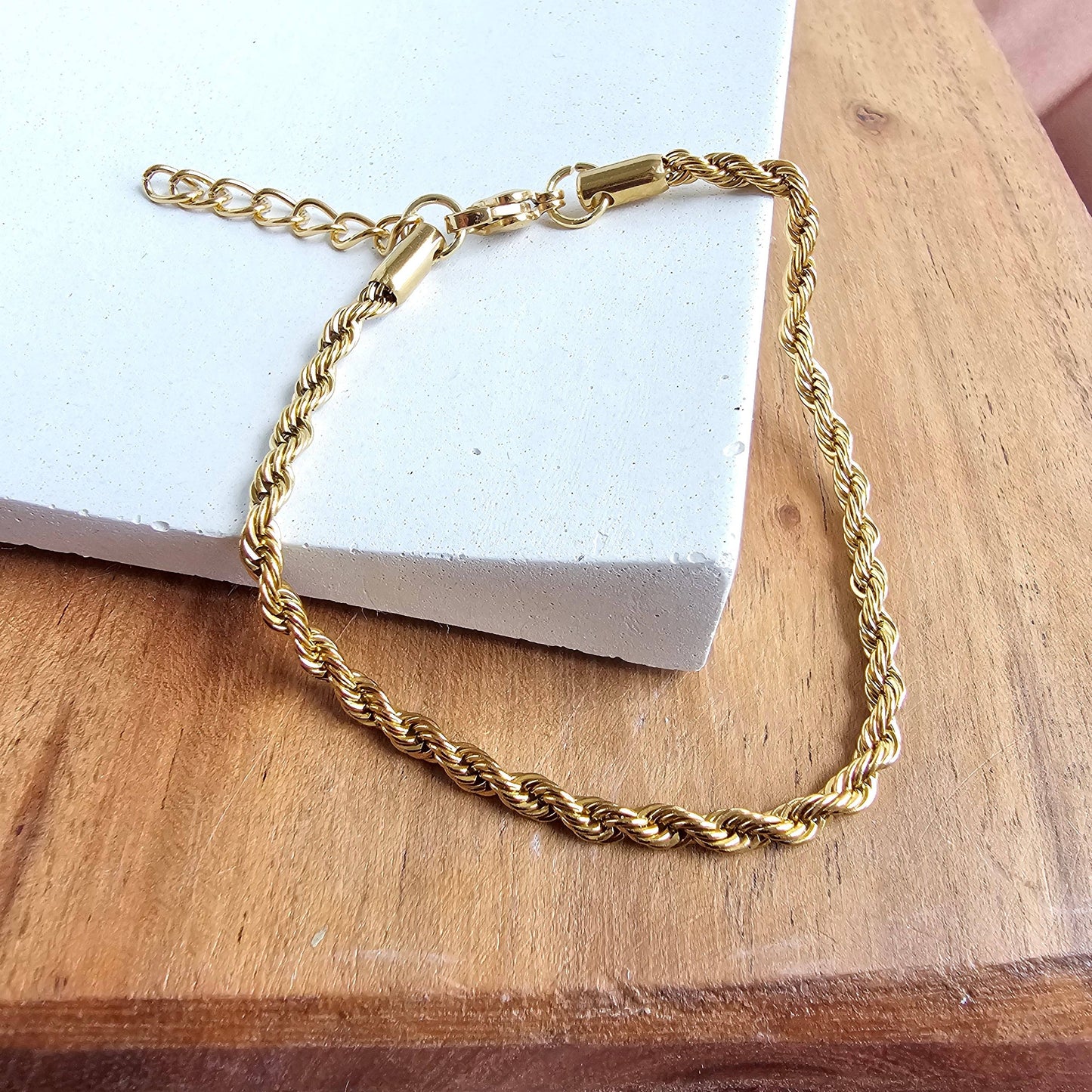Spiffy & Splendid - Luxe Gold Rope Bracelet