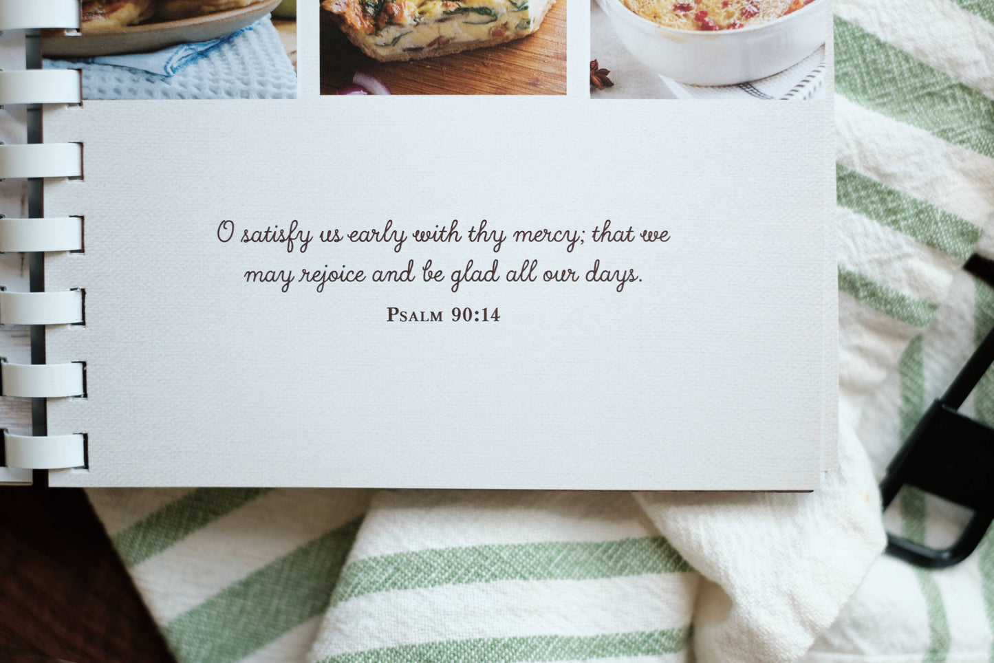 Barbour Publishing, Inc. - Wanda E. Brunstetter's Amish Friends One-Pan Wonders Cookboo