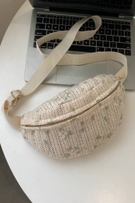 JOSSLYN by wall to wall - RAFFIA STRAW WAIST FANNY PACK CROSSBODY BELT BAG | 40P559