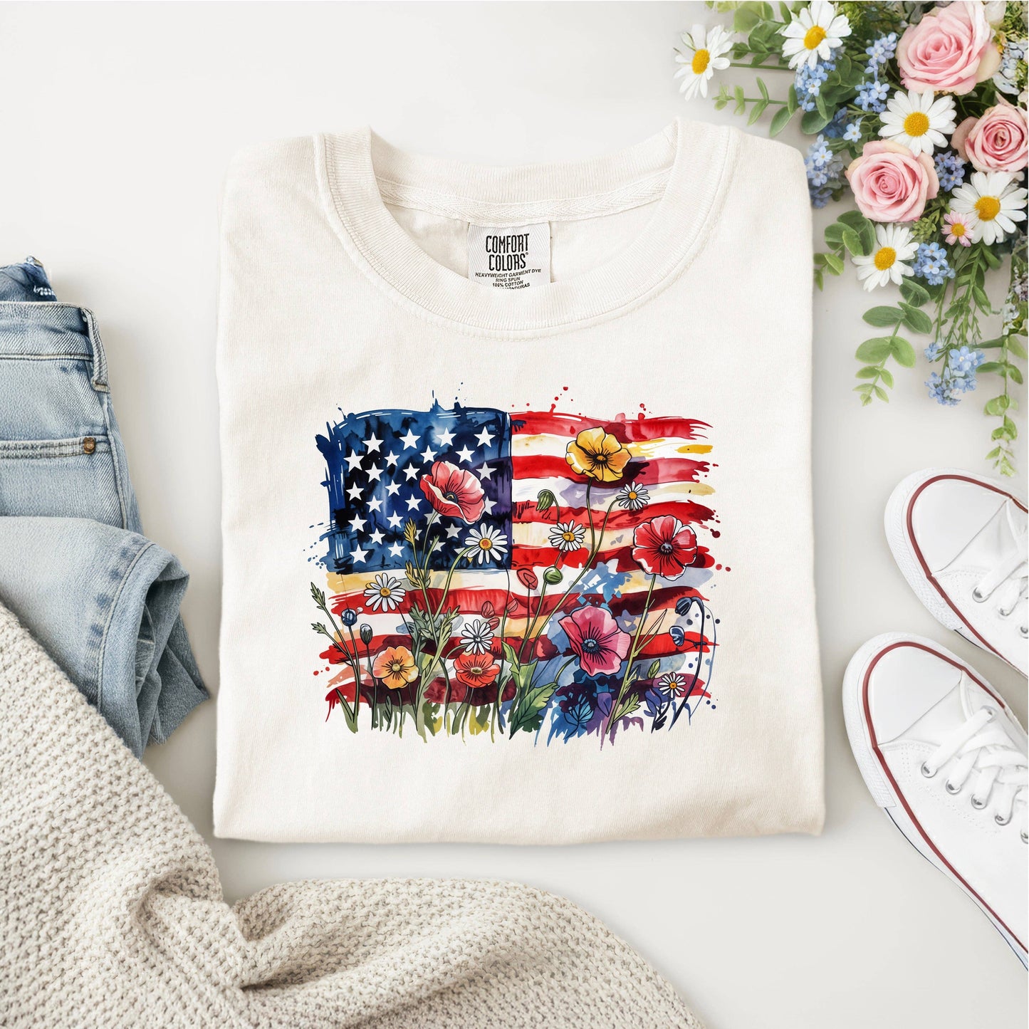 Lauras Closet - AMERICAN FLAG WITH FLOWERS