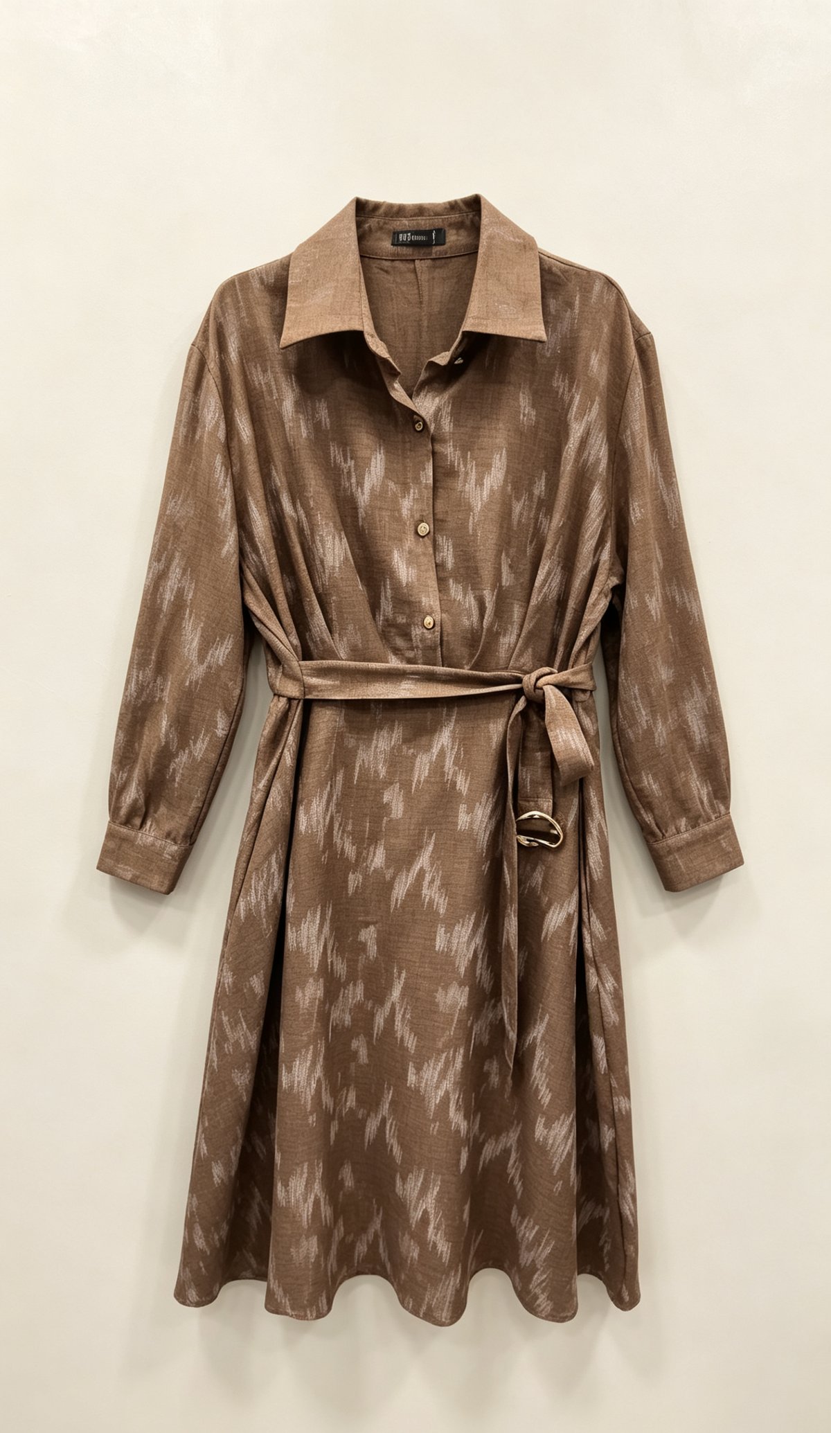 2W - Plus-size sequin shirt dress with belt
