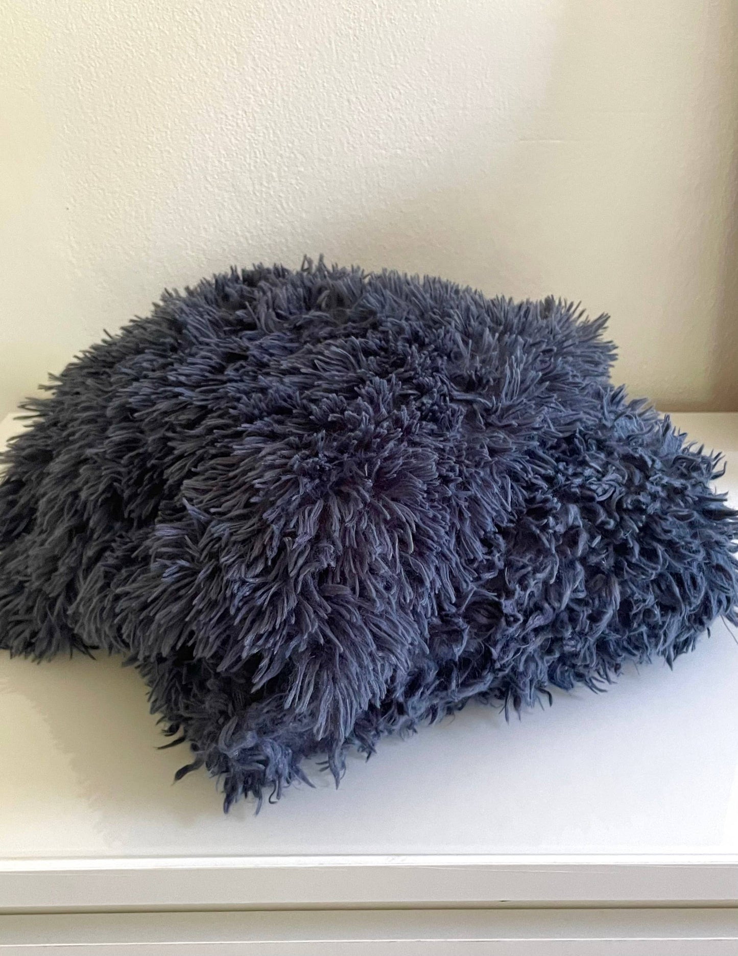 Peking Handicraft - Dreamy Faux Fur Throw - Laurel & Mayfair