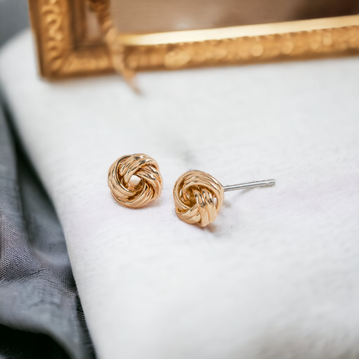 Howard's - Stud Earrings Love Knot Ear Sense Nickel-Free Jewelry