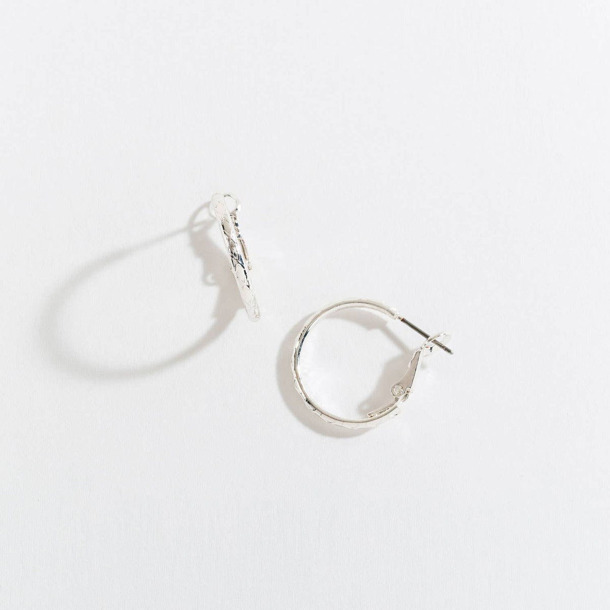 Howard's - Hoop Earrings Silver Pattern Ear Sense Nickel-Free Jewelry