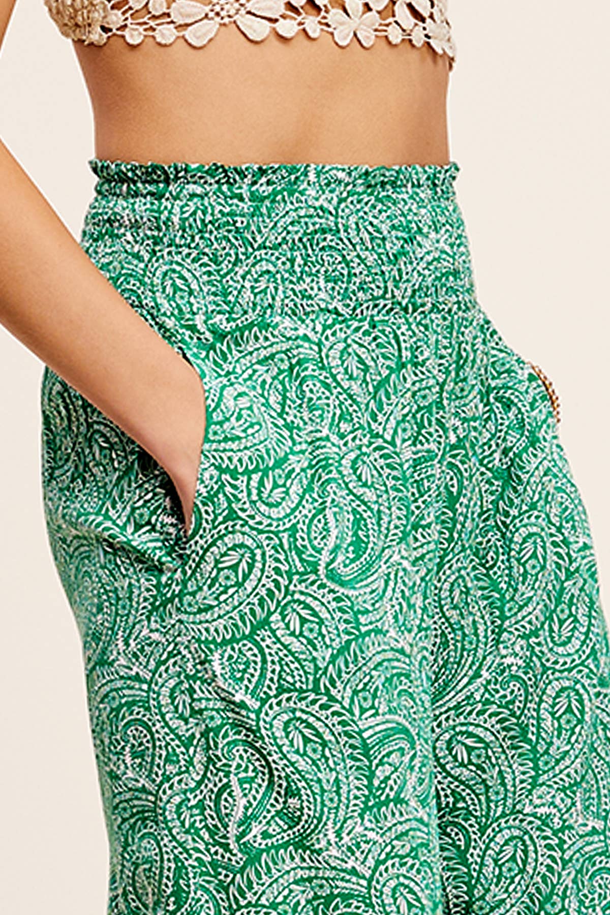 JCP4225-Boho Paisley Print Wide Leg Flowy Pants with Pockets