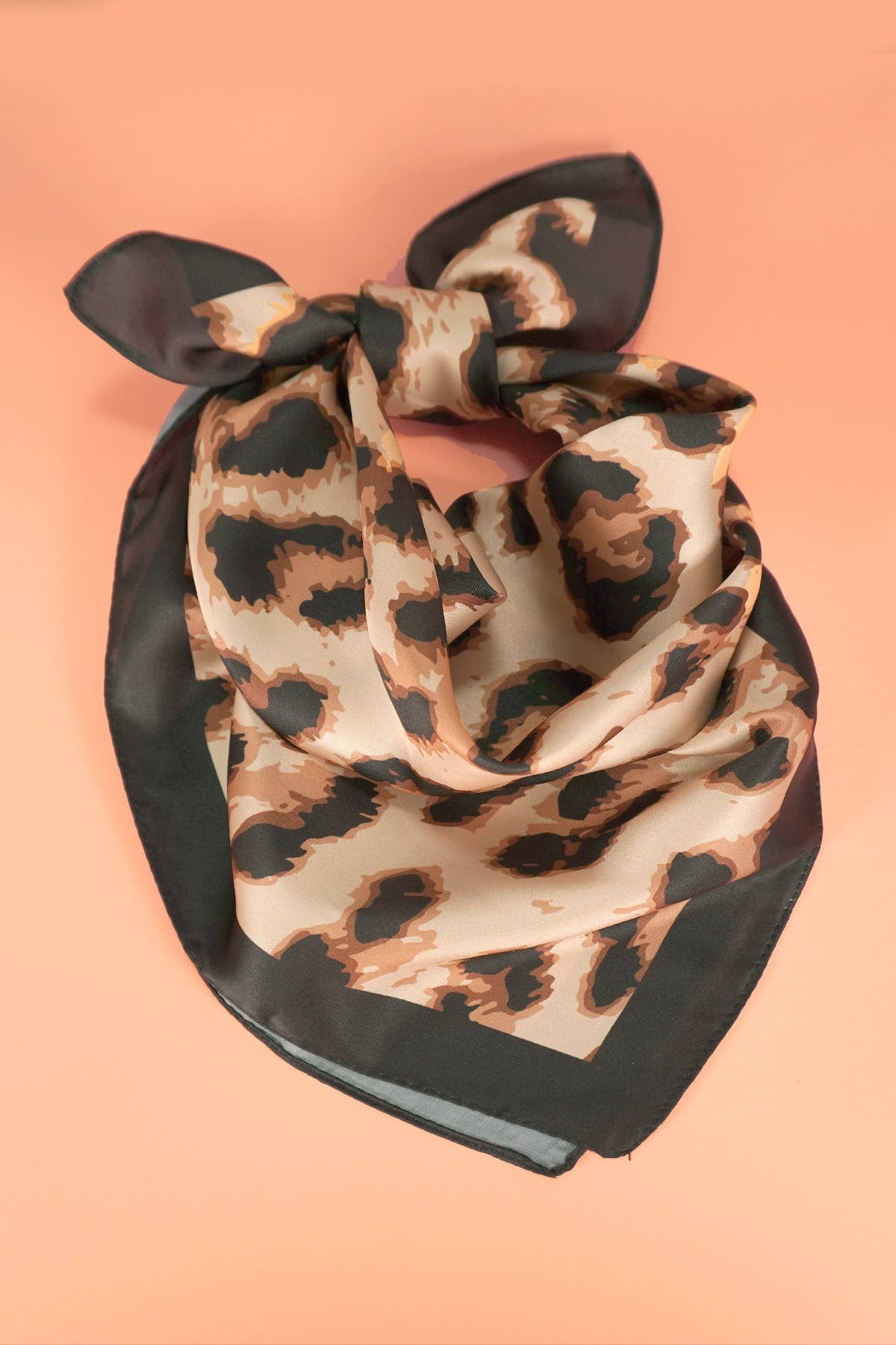 JOSSLYN by wall to wall - ANIMAL LEOPARD PRINT SILKY FEEL BANDANA SCARF | 40SC632