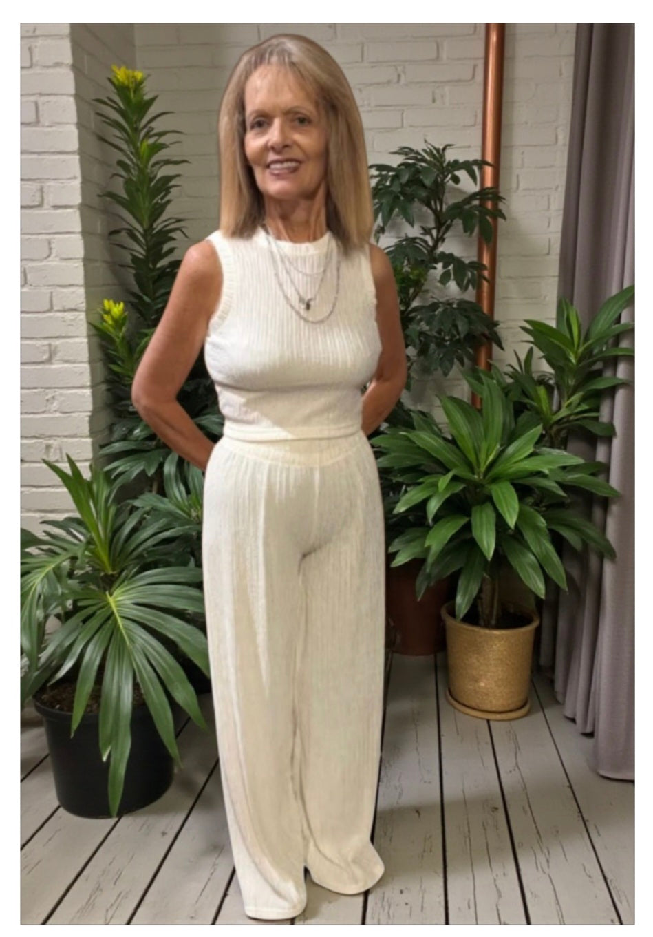 2-piece Sleeveless Pant Set