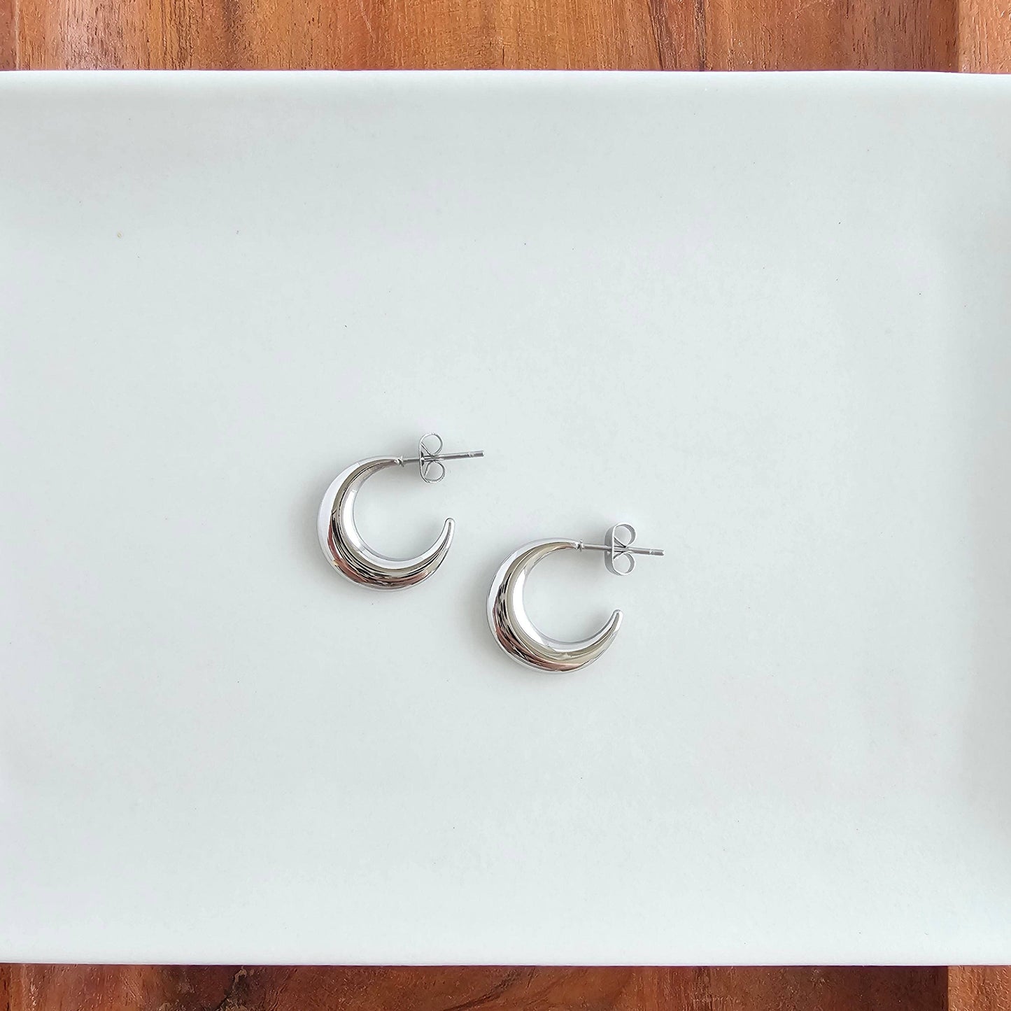Spiffy & Splendid - Luxe Selena Hoops - Silver // Everyday basics, Jewelry