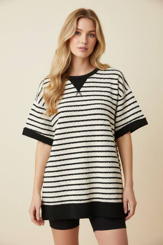 HEIMISH - ET8055-10  CREW NECK JACQUARD STRIPE KNIT TOP