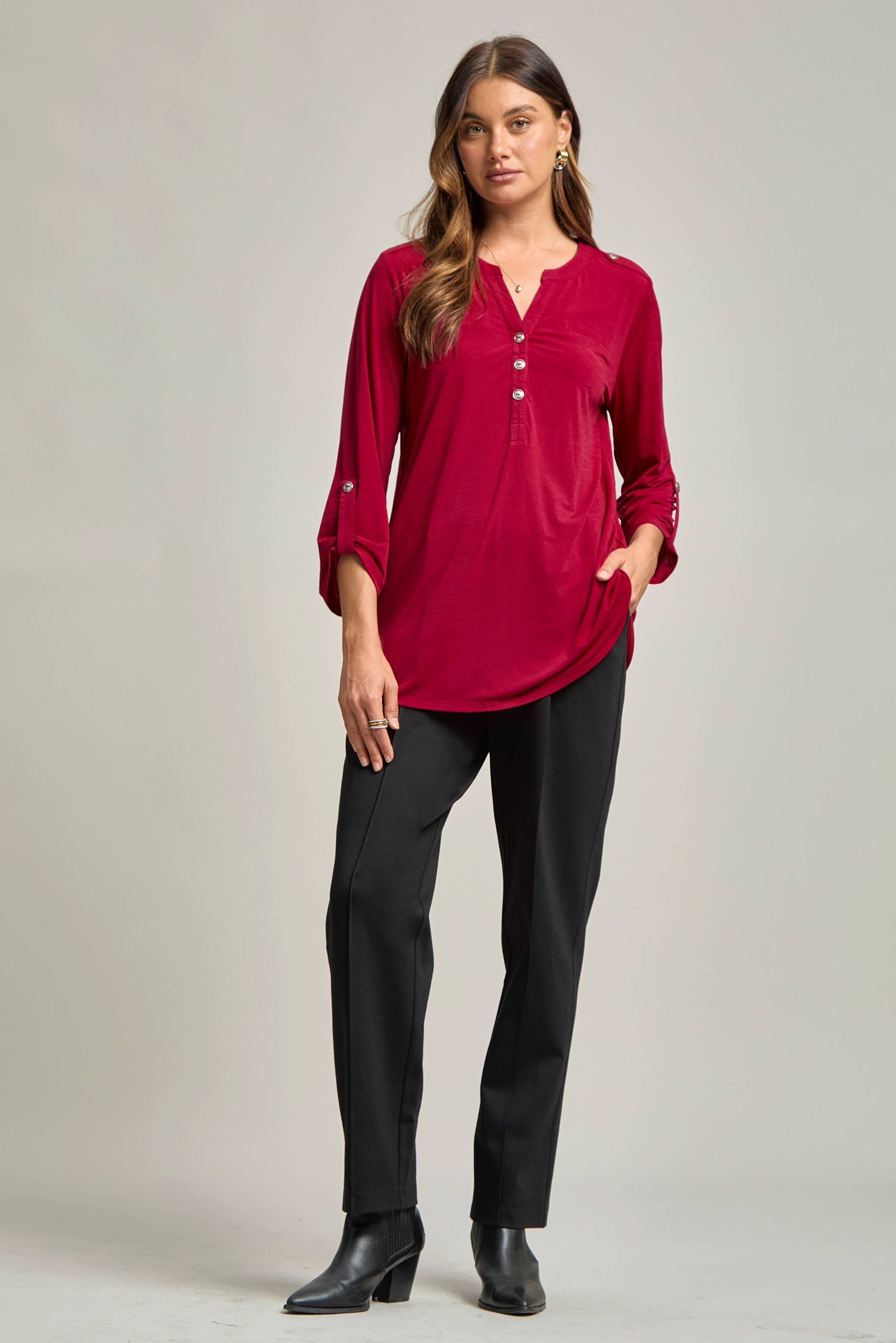DEAR SCARLETT - Solid Colored Buttoned Lizzy Top