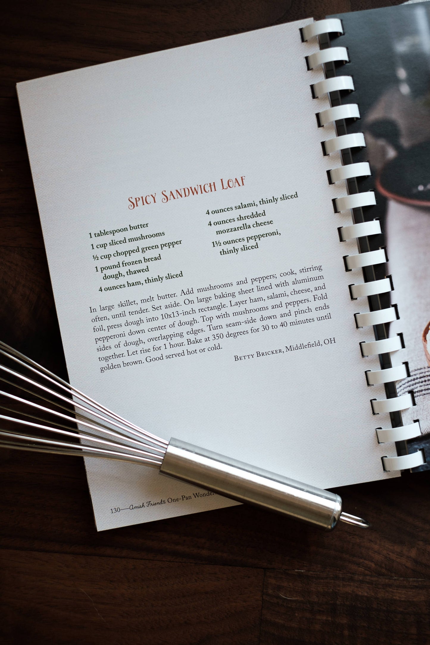 Barbour Publishing, Inc. - Wanda E. Brunstetter's Amish Friends One-Pan Wonders Cookboo