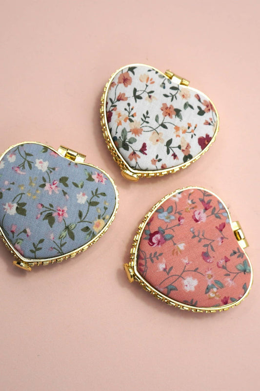 JOSSLYN by wall to wall - TRAVEL POCKET COMPACT HANDHELD FLORAL MIRROR | 40M103