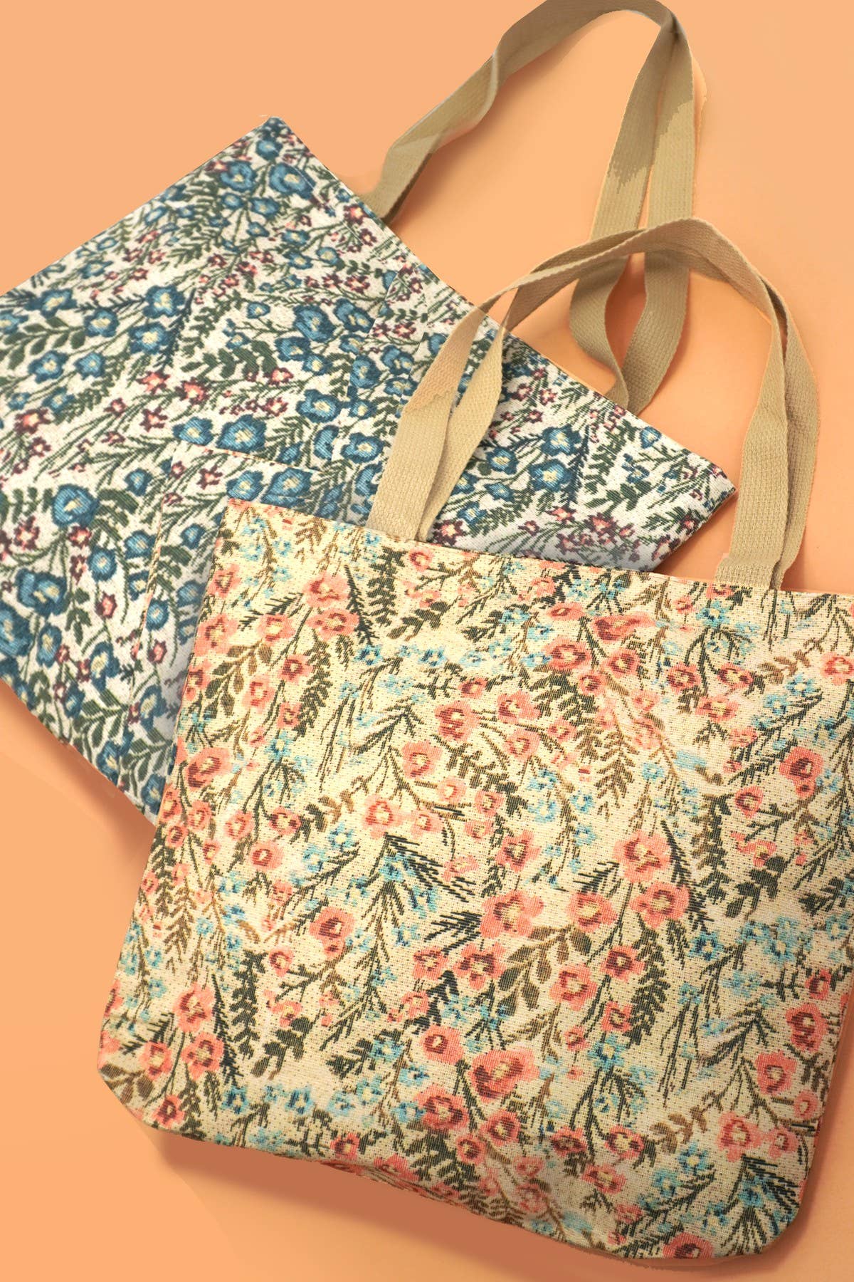 JOSSLYN by wall to wall - Organic Embroidery Floral Quilted Tote Bag | 40P576