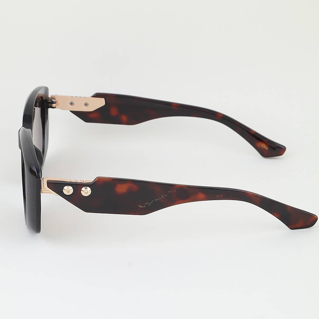 3AM BY H&D ACCESSORIES - Double Studded Butterfly Sunglasses