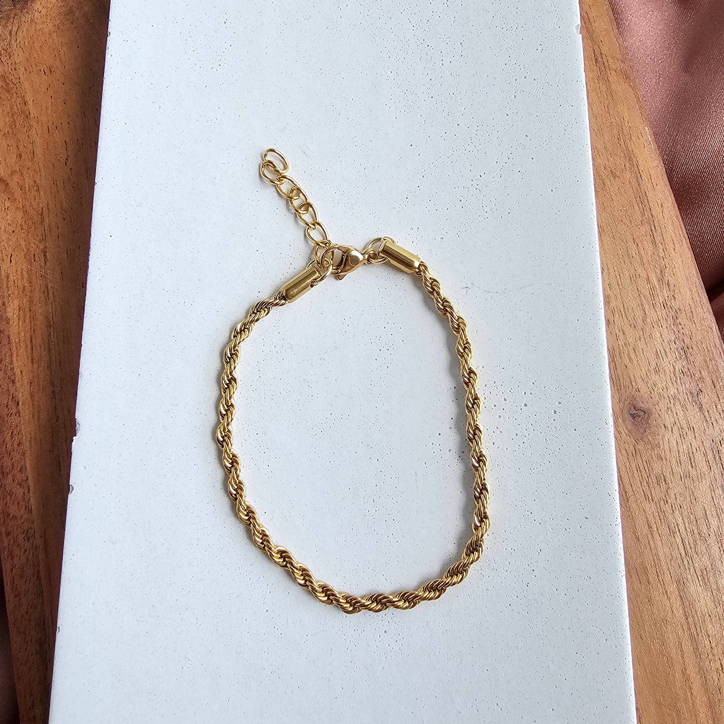 Spiffy & Splendid - Luxe Gold Rope Bracelet