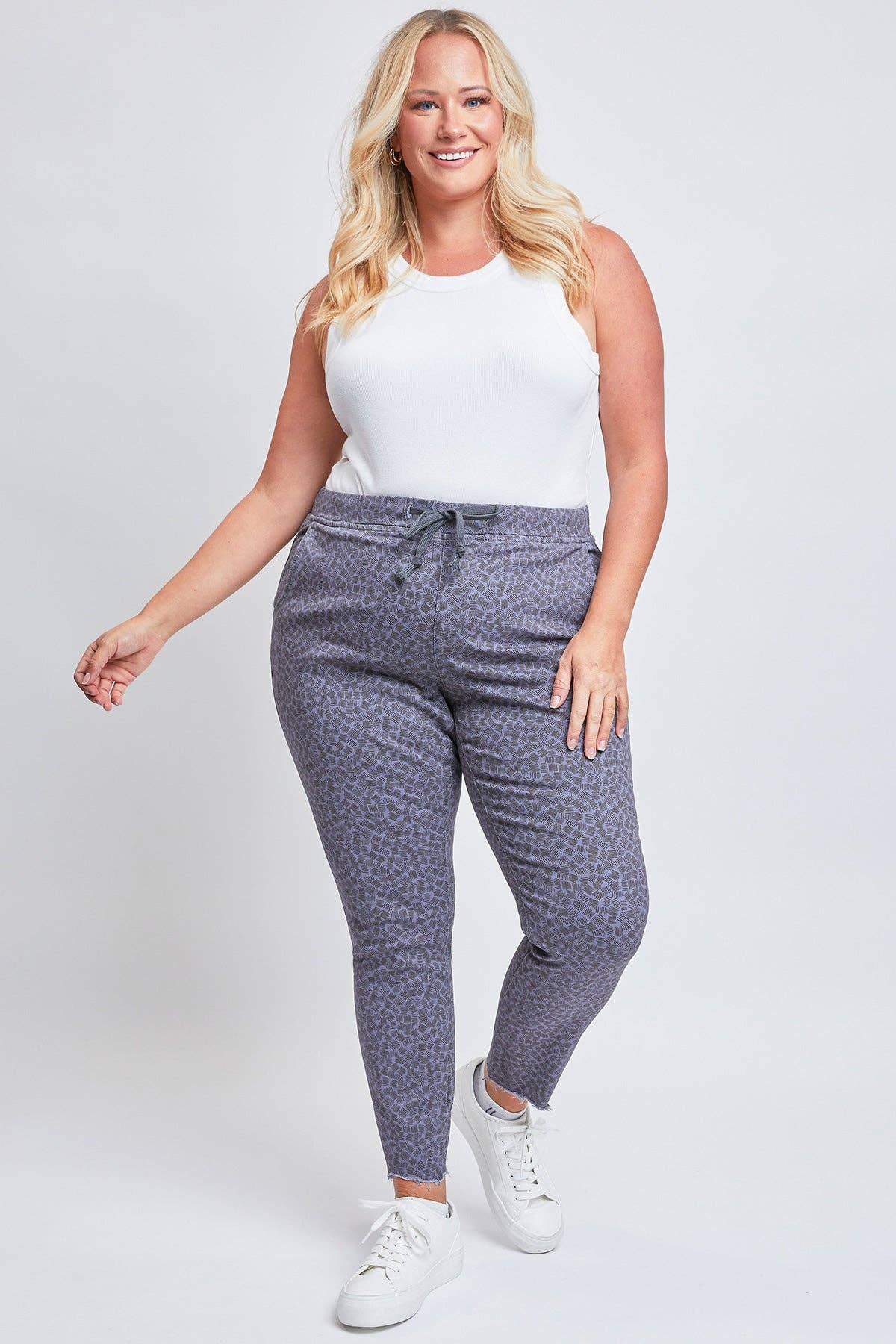 YMI - Plus Size Pull On Pants With Dog Bite Hem-XP96621