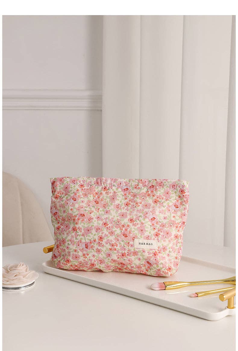 Dipped Shop - Sweet Simple Floral Print Cosmetic Bag DPB1008